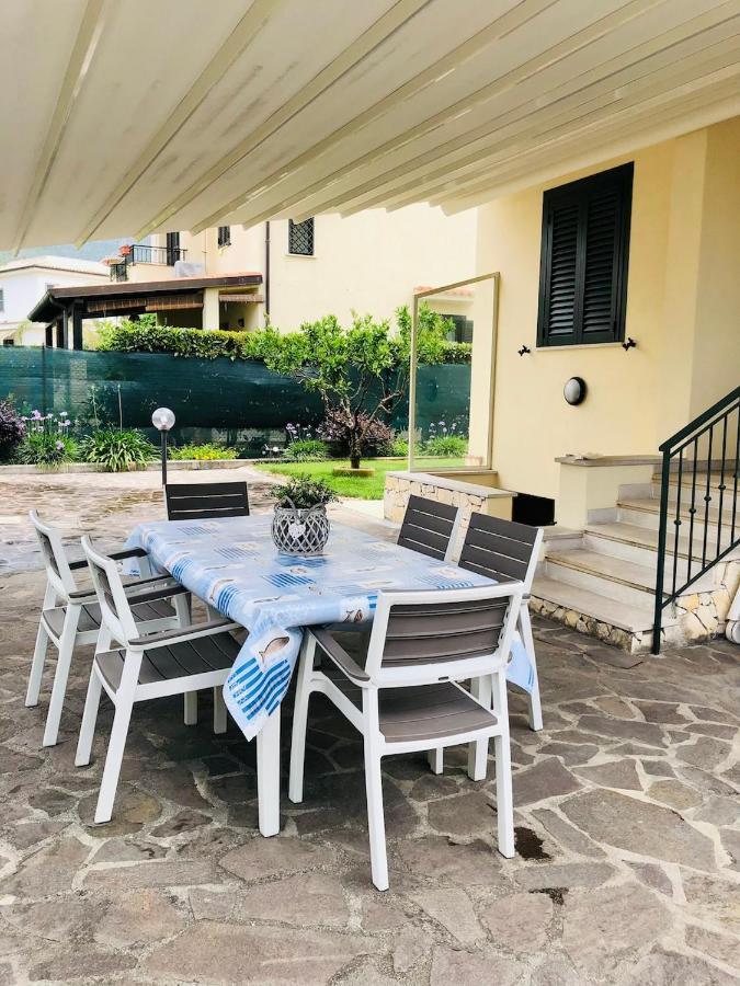 Domus Thalia Villa Sperlonga Exterior foto